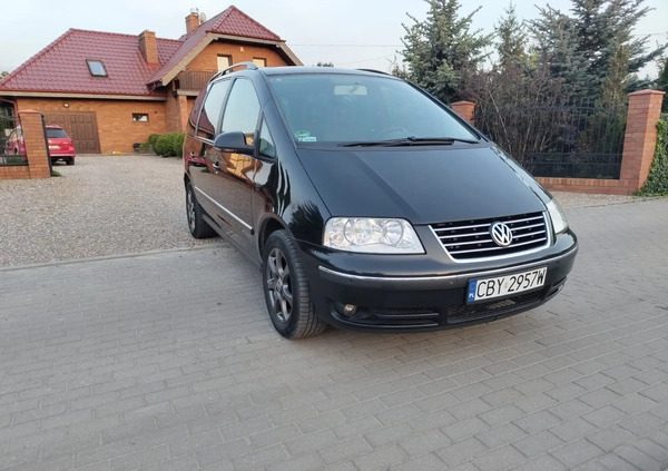 Volkswagen Sharan cena 24900 przebieg: 230000, rok produkcji 2009 z Bydgoszcz małe 529